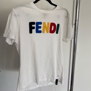 Fendi t shirt